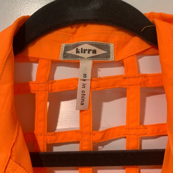 Neon Orange Button Down Crop Top Size Small NWOT - Picture 4 of 4